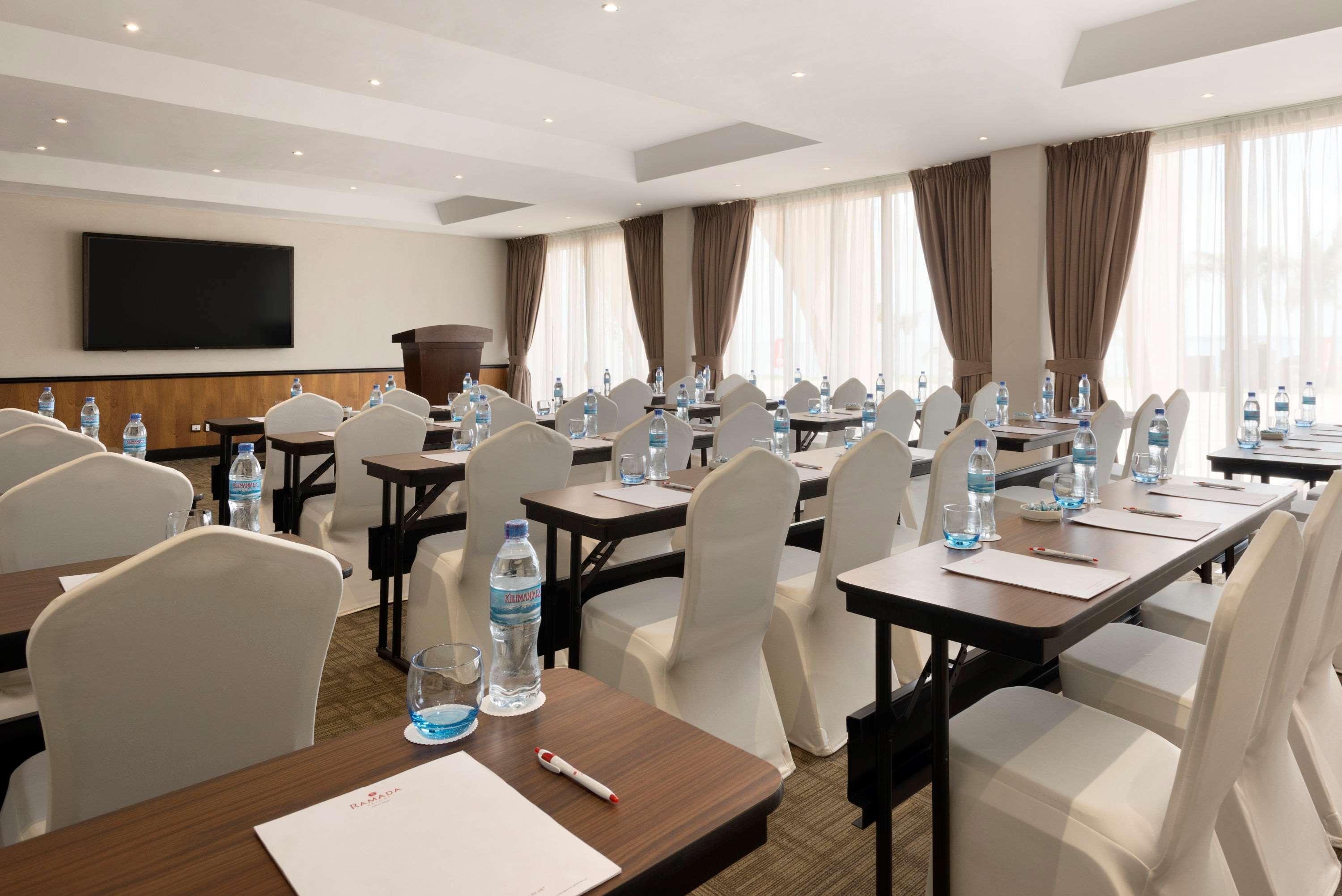 Ramada Resort By Wyndham דאר א-סאלאם מראה חיצוני תמונה